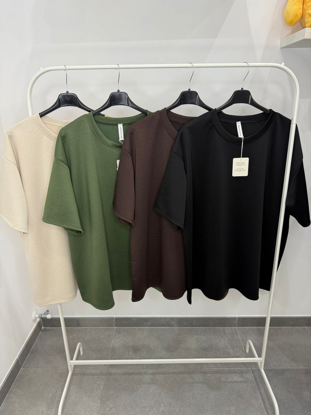 T-SHIRT BASIC