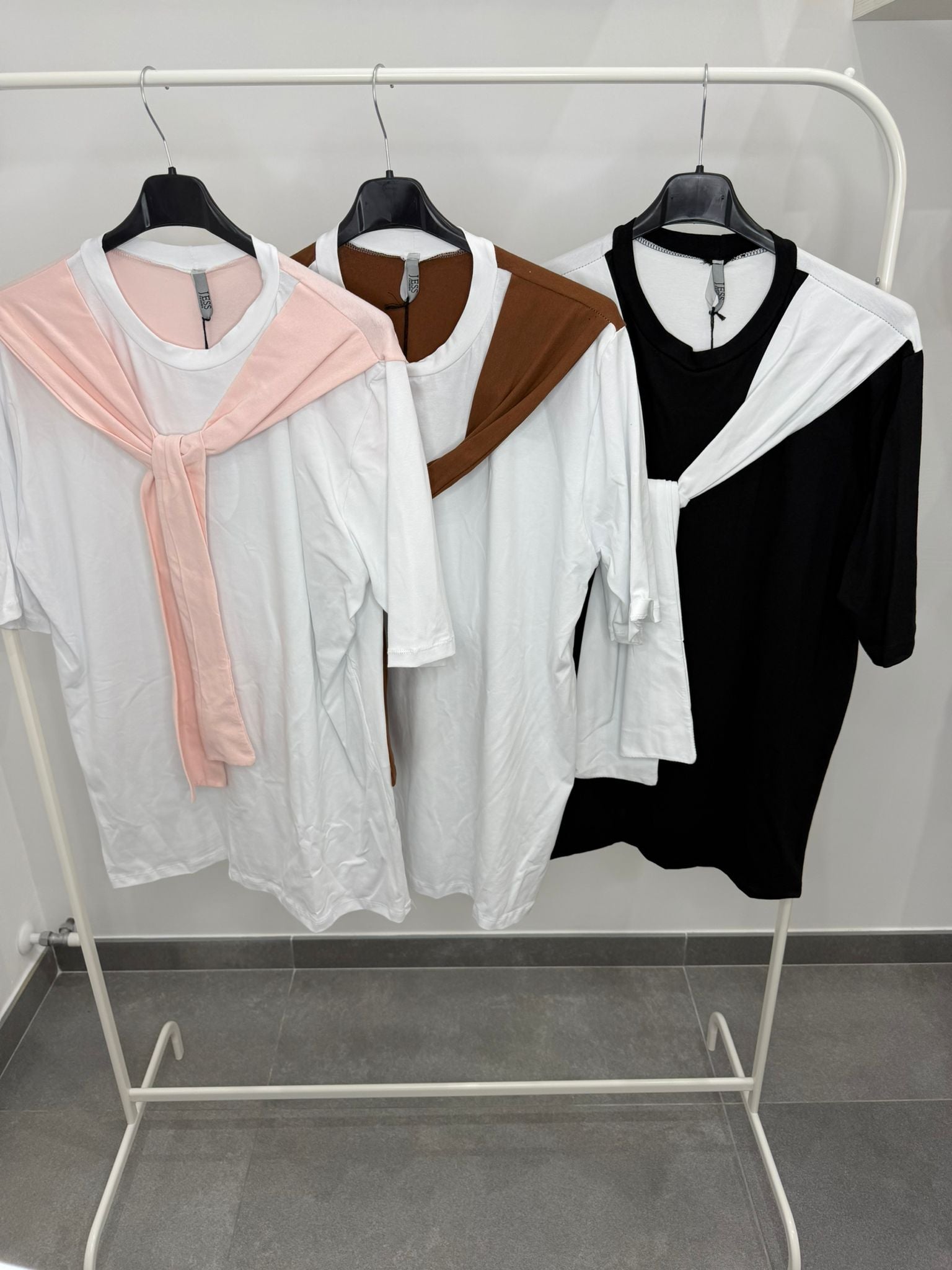 T-SHIRT CURVY