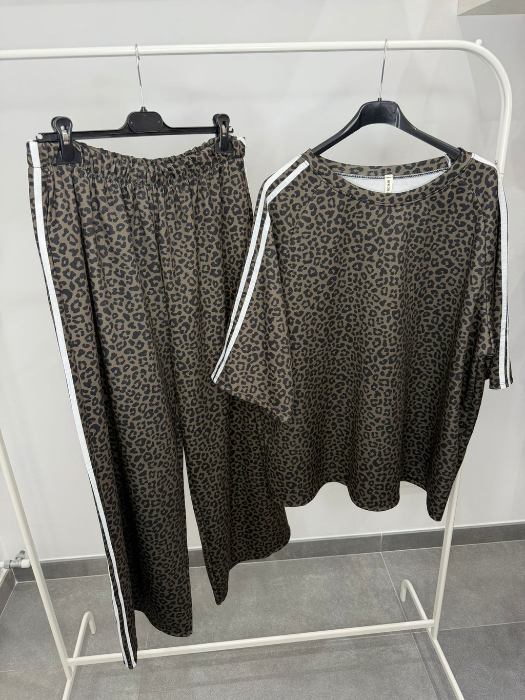 COORDINATO TUTA ANIMALIER CURVY
