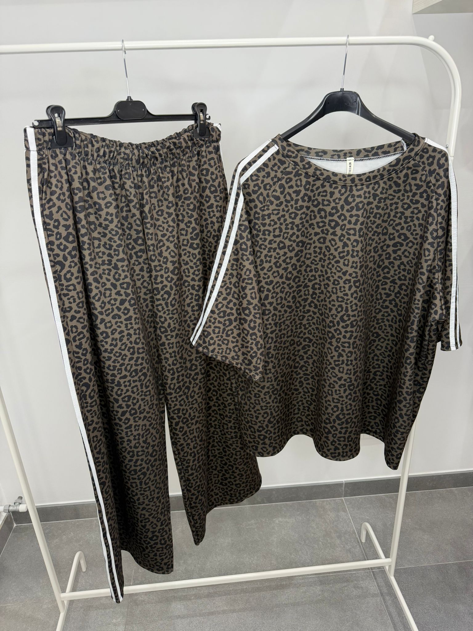 COORDINATO TUTA ANIMALIER CURVY