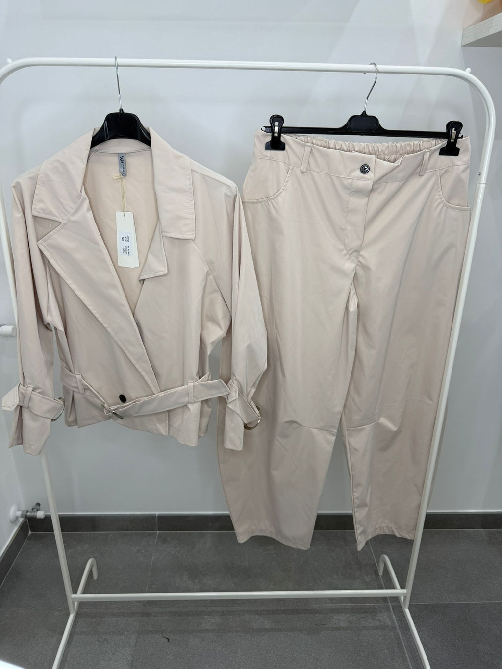 COORDINATO CURVY CON CINTURA