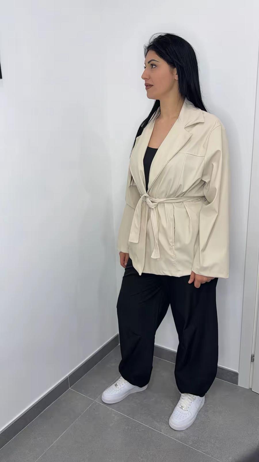 TRENCH CURVY IN ECOPELLE